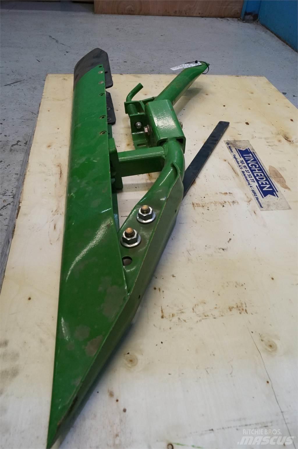 John Deere 630R Combine harvester spares & accessories