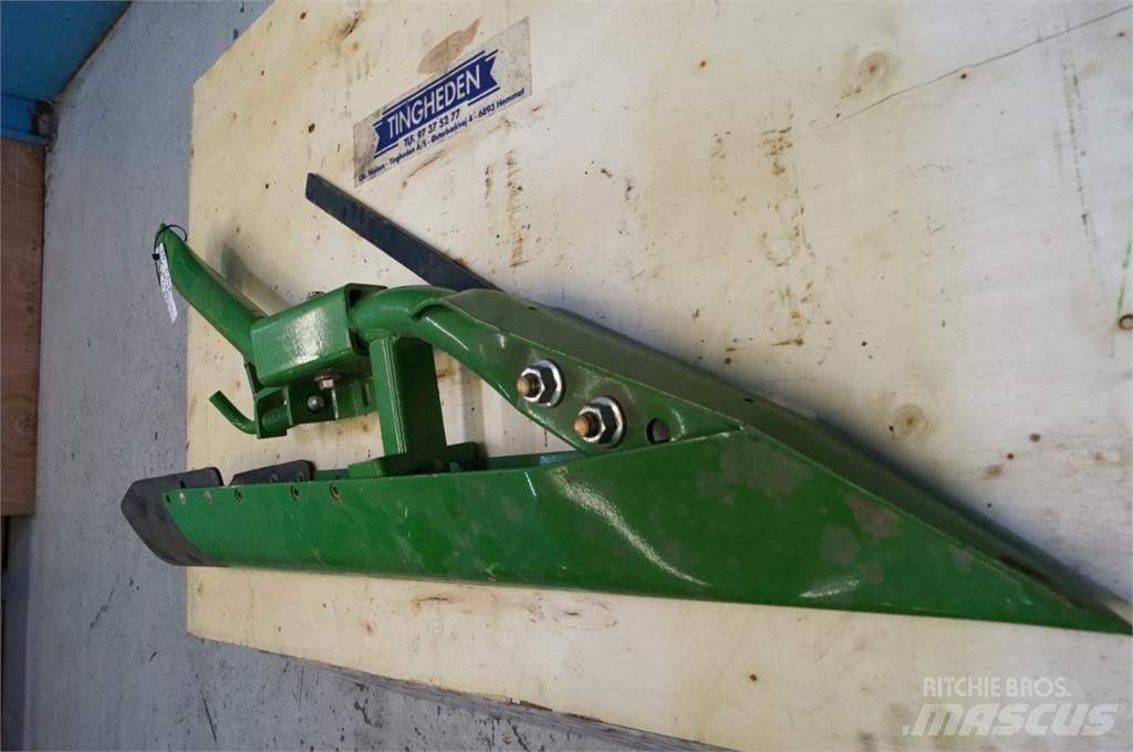 John Deere 630X Combine harvester spares & accessories