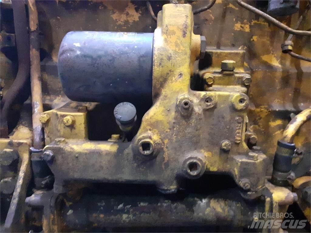John Deere 644B Engines