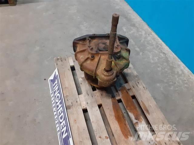 John Deere 730 Combine harvester spares & accessories
