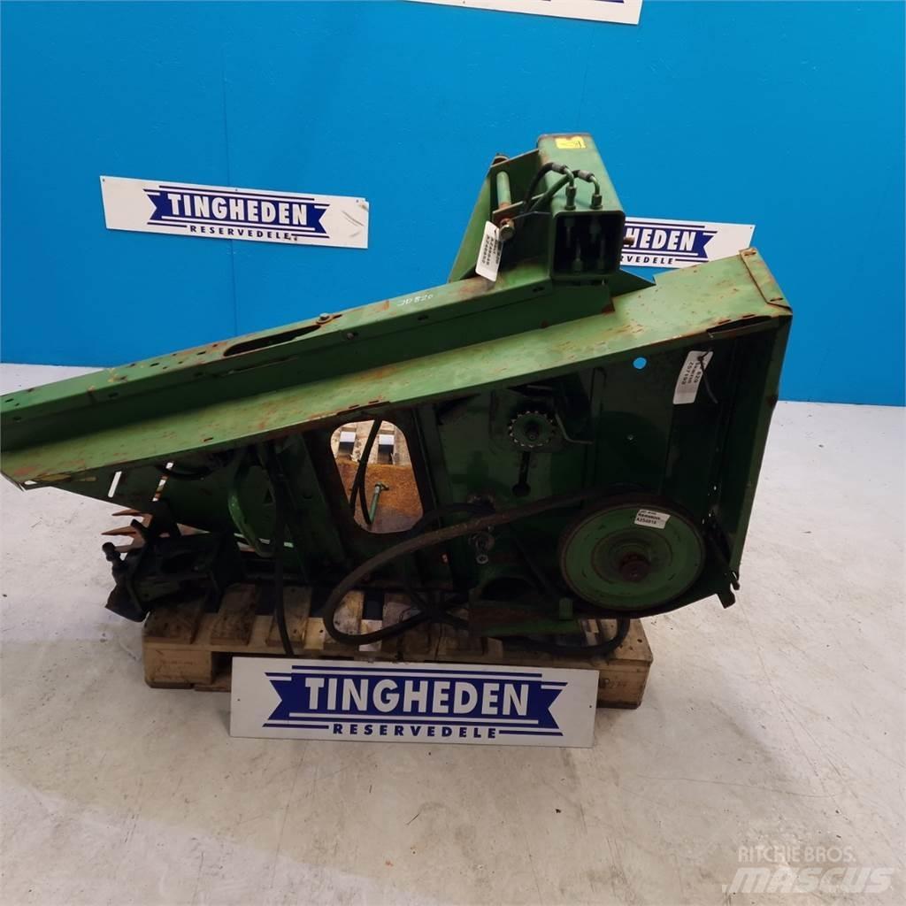 John Deere 820 Combine harvester spares & accessories