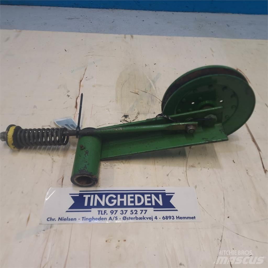 John Deere 820 Combine harvester spares & accessories