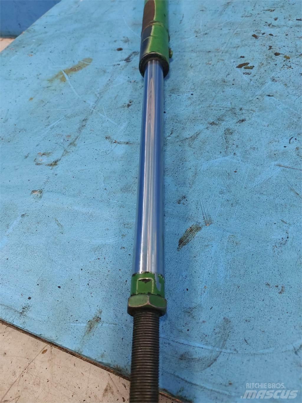 John Deere 820 Combine harvester spares & accessories