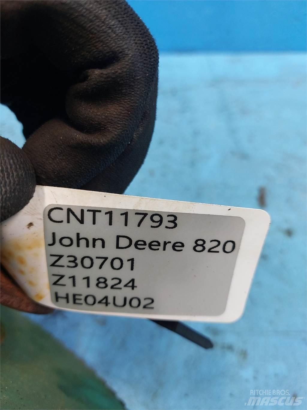 John Deere 820 Combine harvester spares & accessories