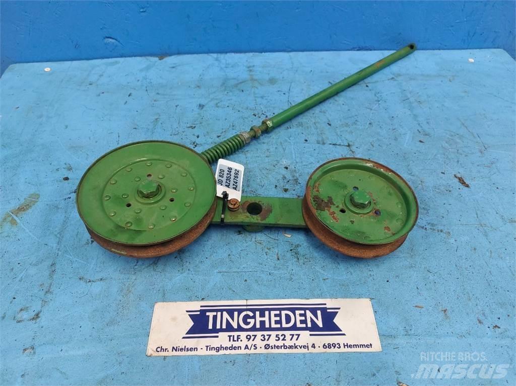 John Deere 820 Combine harvester spares & accessories