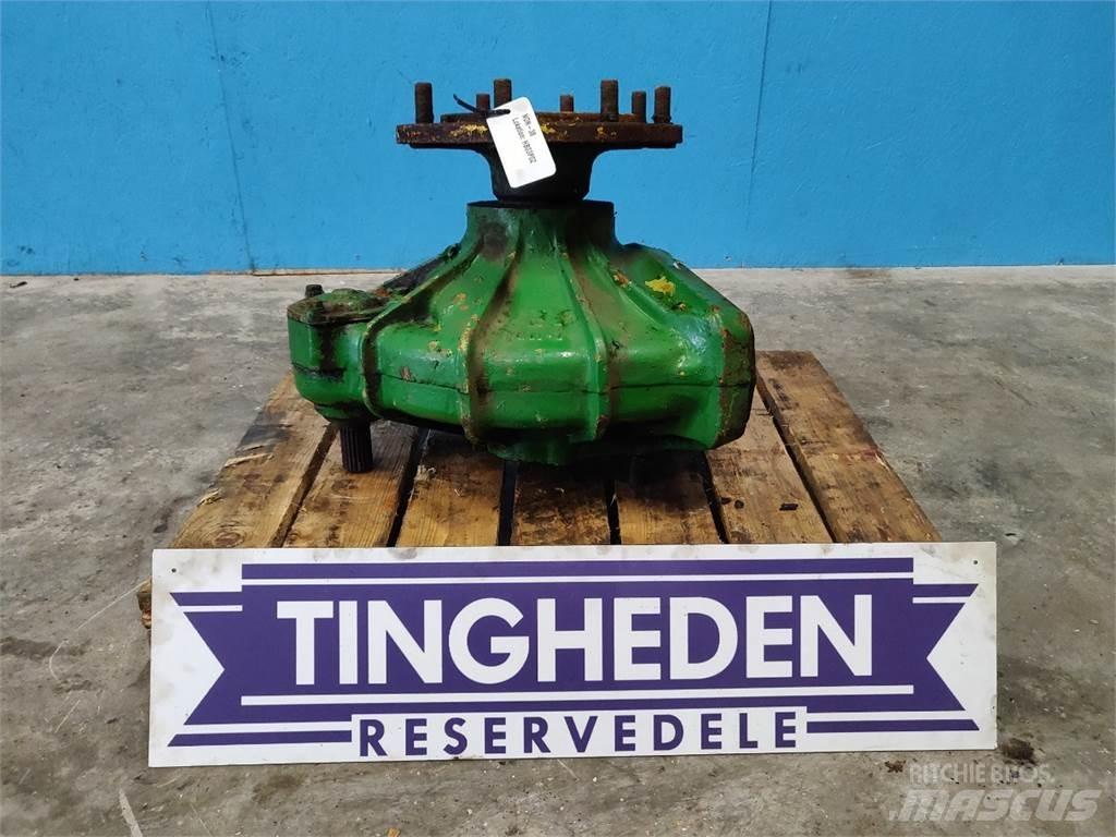 John Deere 950 Combine harvester spares & accessories
