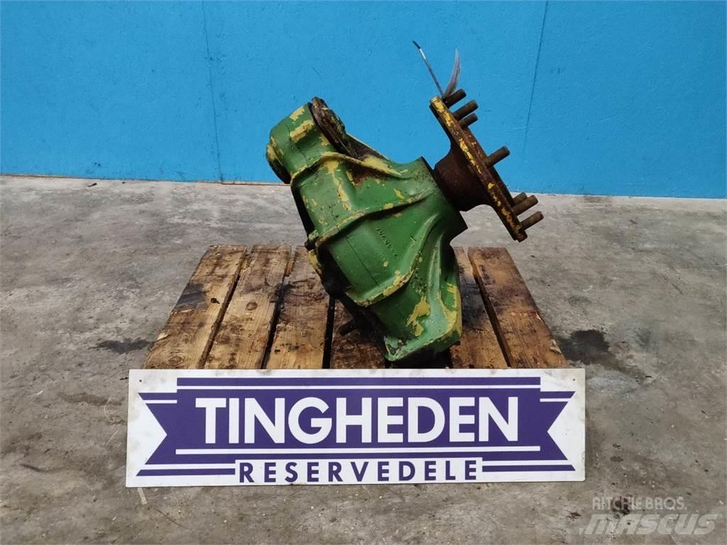John Deere 950 Combine harvester spares & accessories