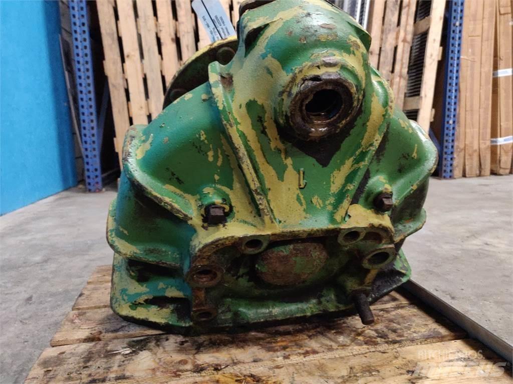 John Deere 950 Combine harvester spares & accessories