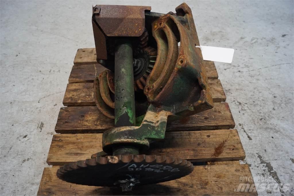 John Deere 9540 Combine harvester spares & accessories
