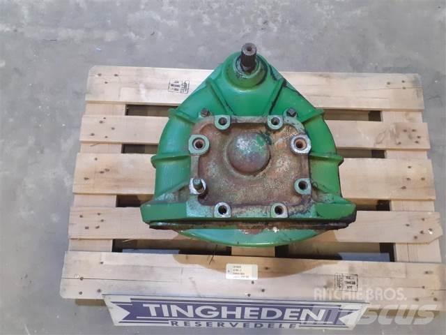 John Deere 955 Combine harvester spares & accessories