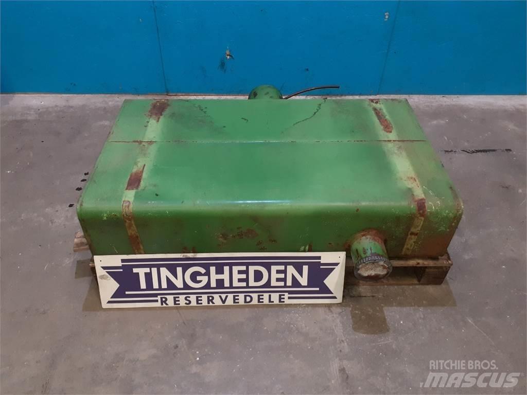 John Deere 955 Combine harvester spares & accessories