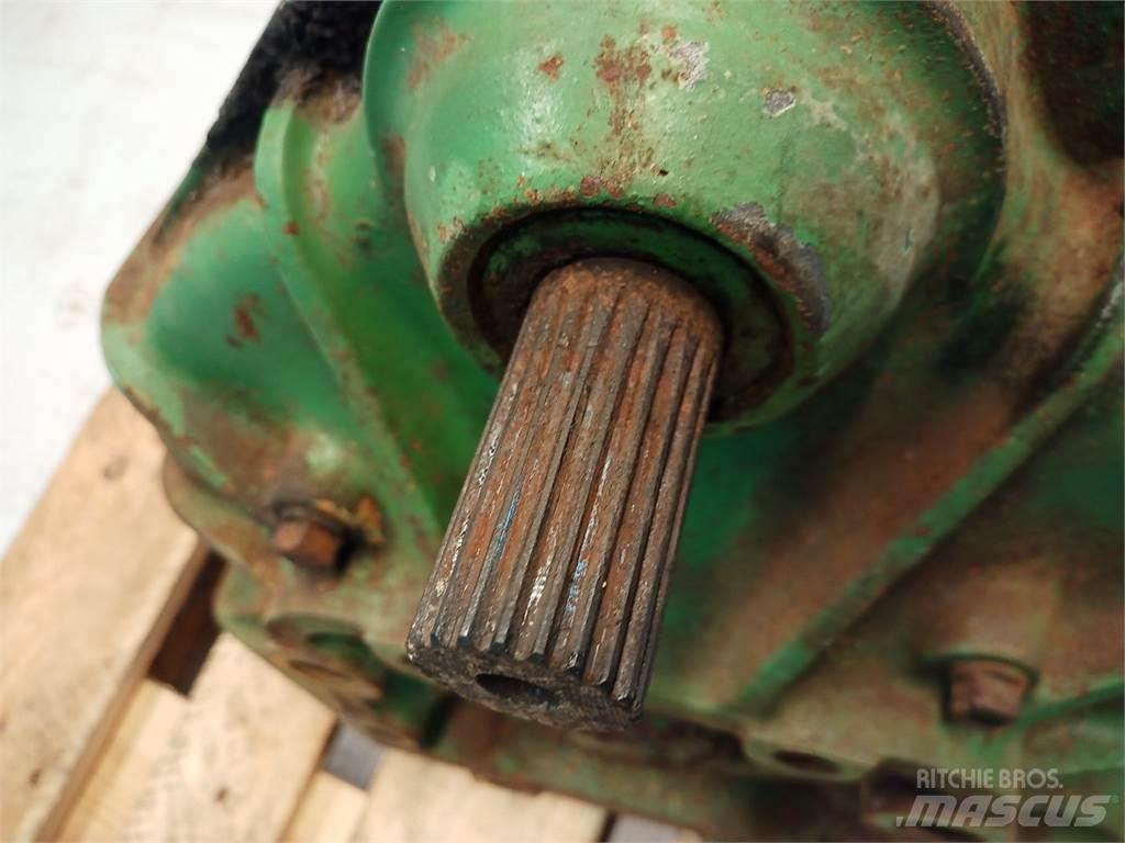 John Deere 965 Combine harvester spares & accessories