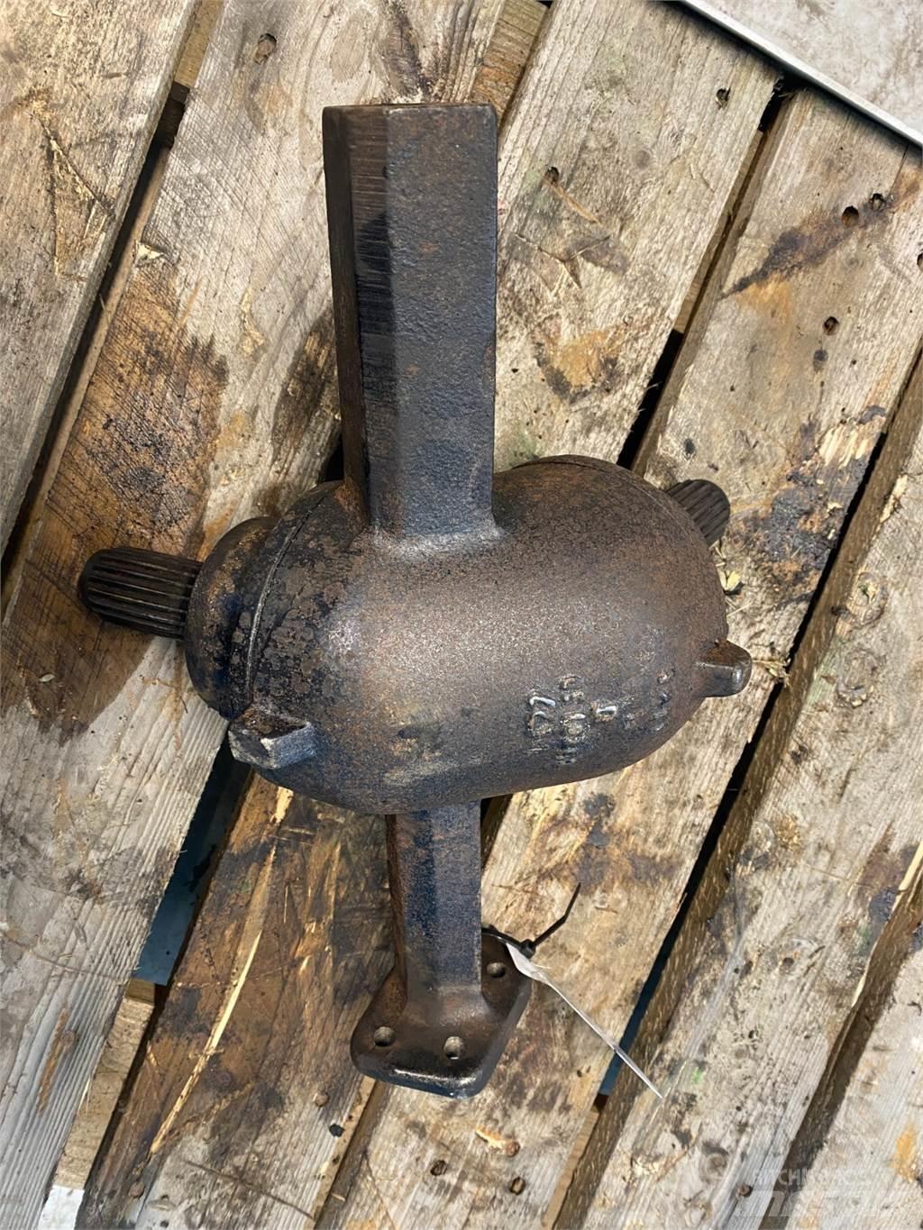 John Deere 9680 Combine harvester spares & accessories