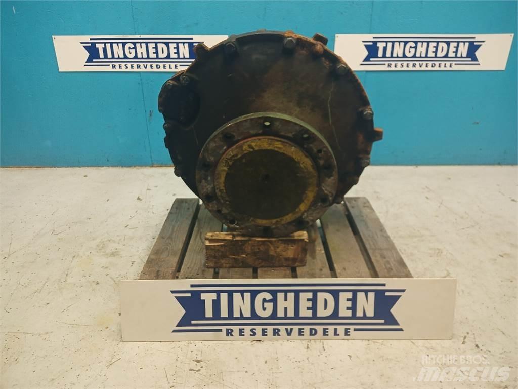 John Deere 9680 Combine harvester spares & accessories