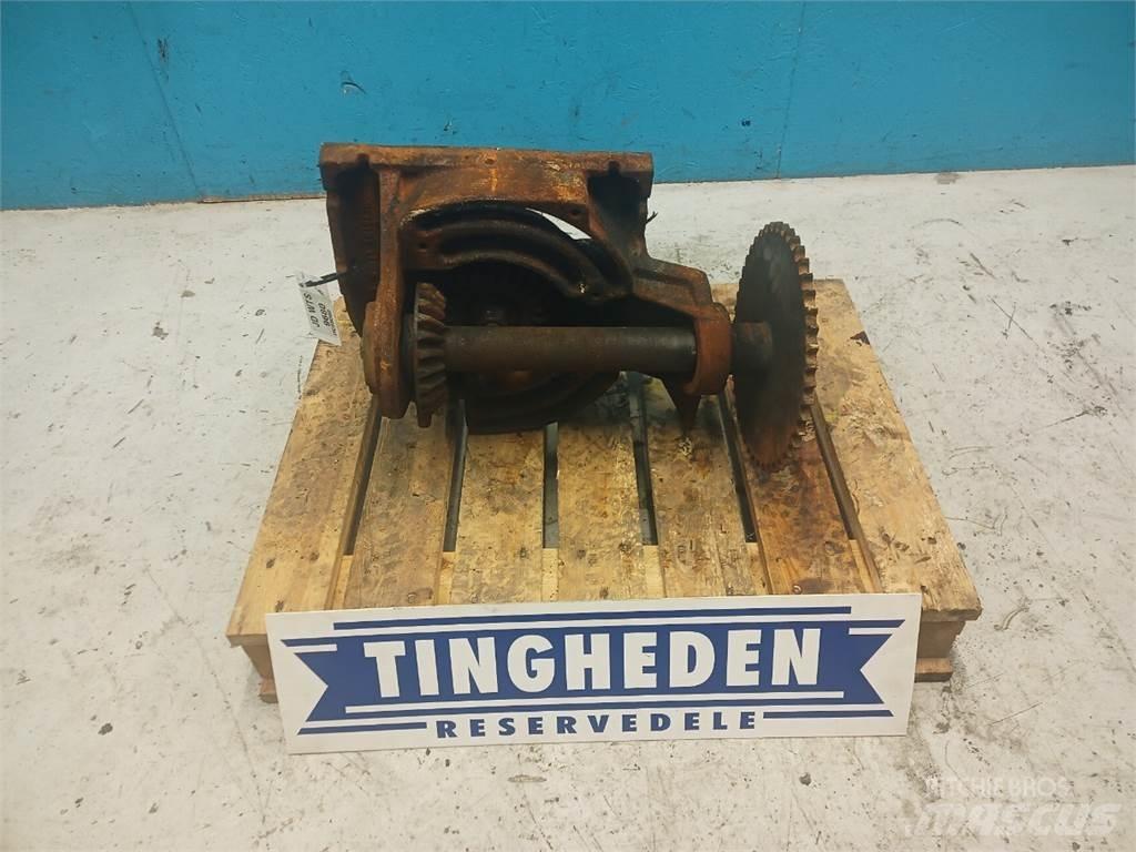 John Deere 9680 Combine harvester spares & accessories
