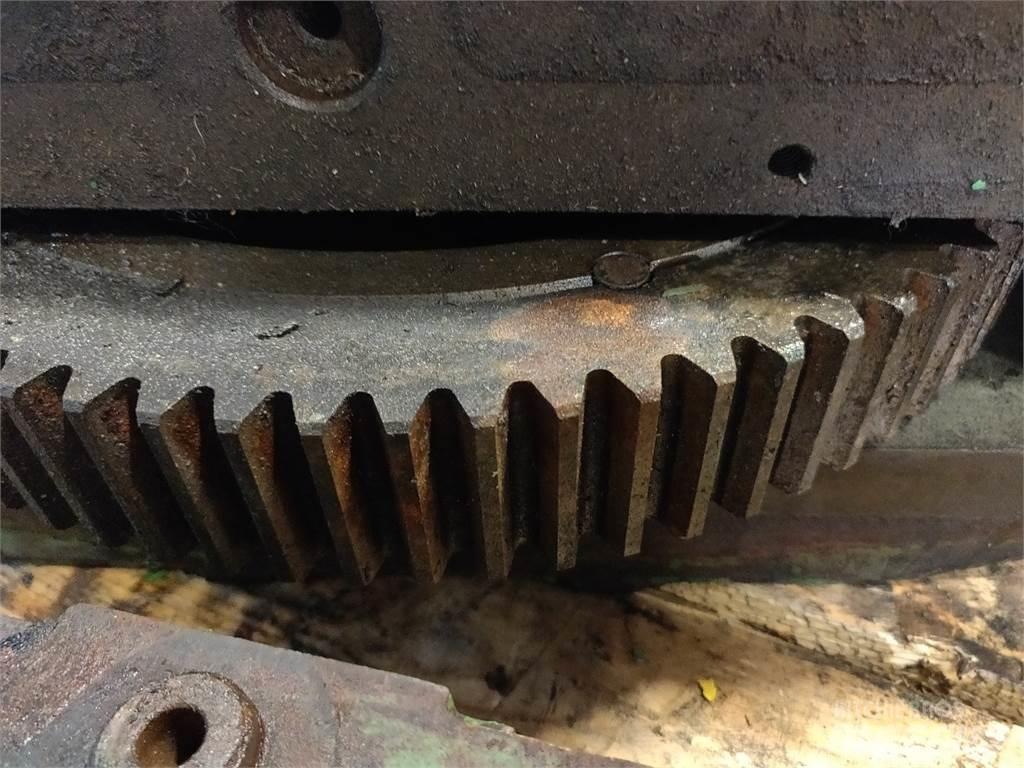 John Deere 975 Combine harvester spares & accessories
