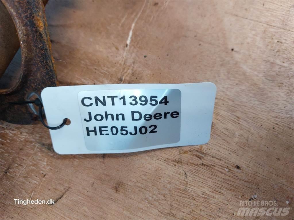 John Deere 975 Combine harvester spares & accessories