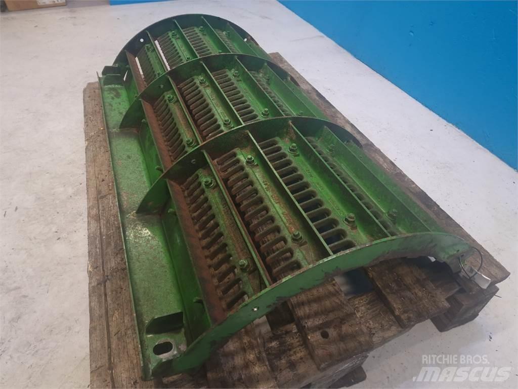 John Deere 9780 Combine harvester spares & accessories