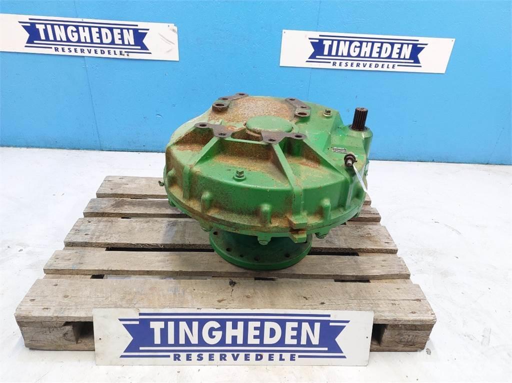 John Deere 9880 Combine harvester spares & accessories