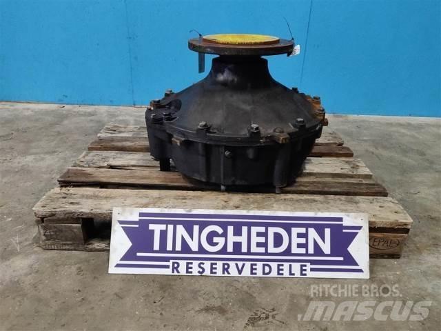John Deere C670 Combine harvester spares & accessories