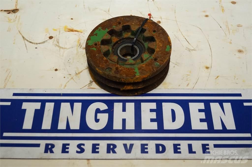 John Deere CTS Combine harvester spares & accessories