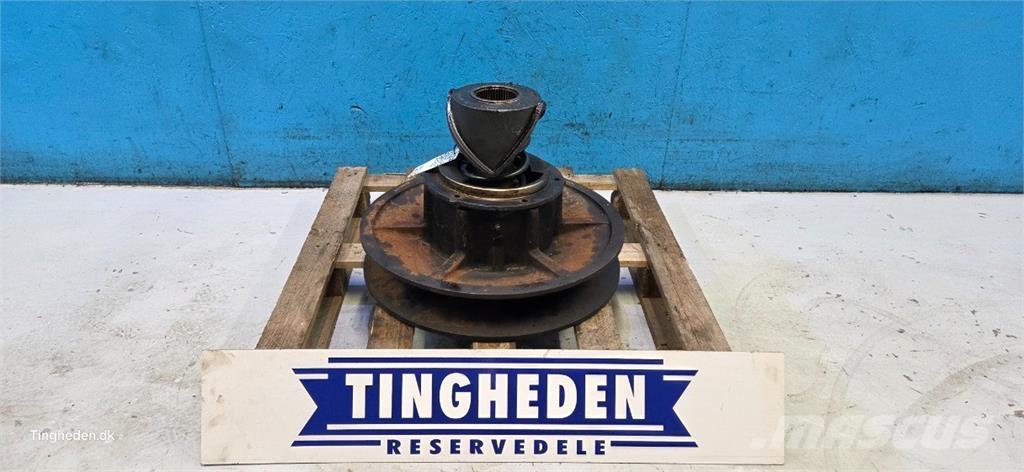 John Deere S690 Other farming machines