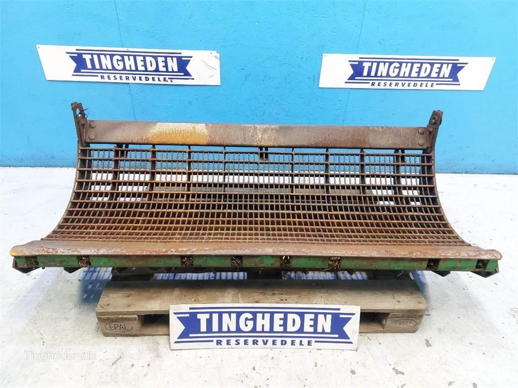John Deere T660I Combine harvester spares & accessories