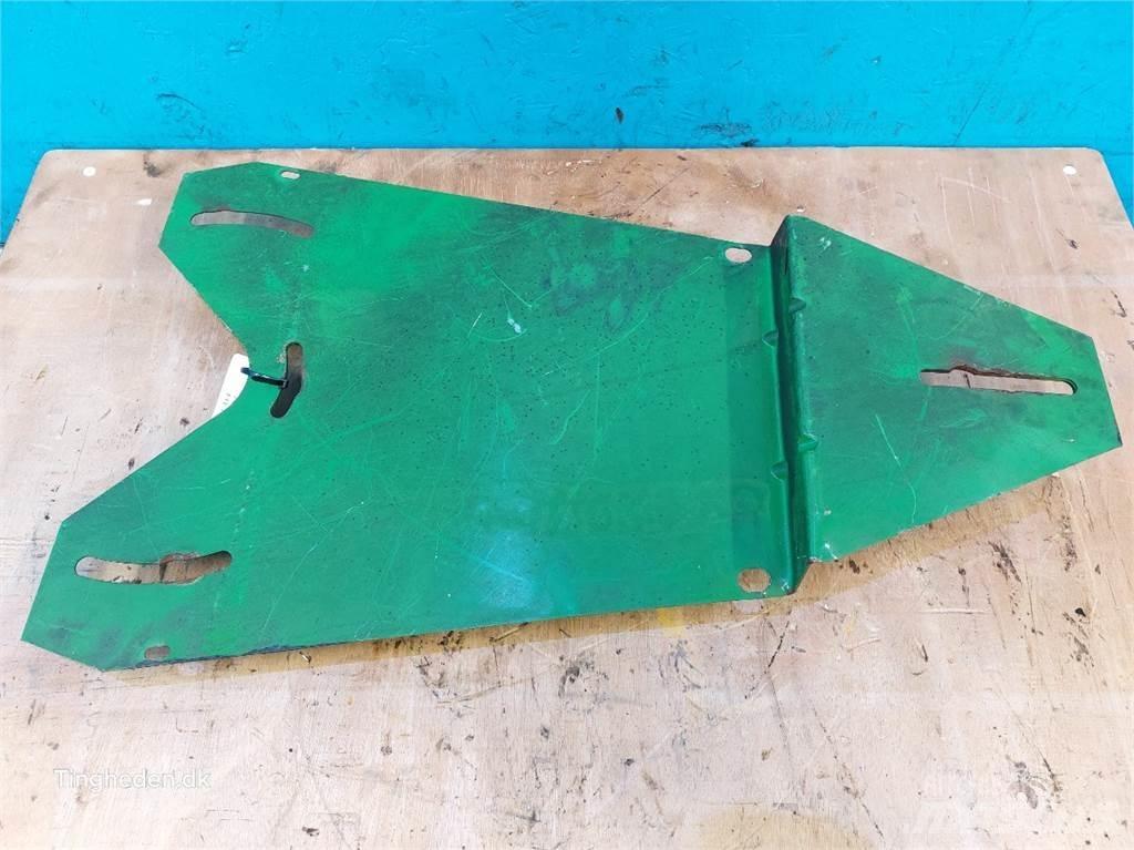 John Deere T660I Combine harvester spares & accessories