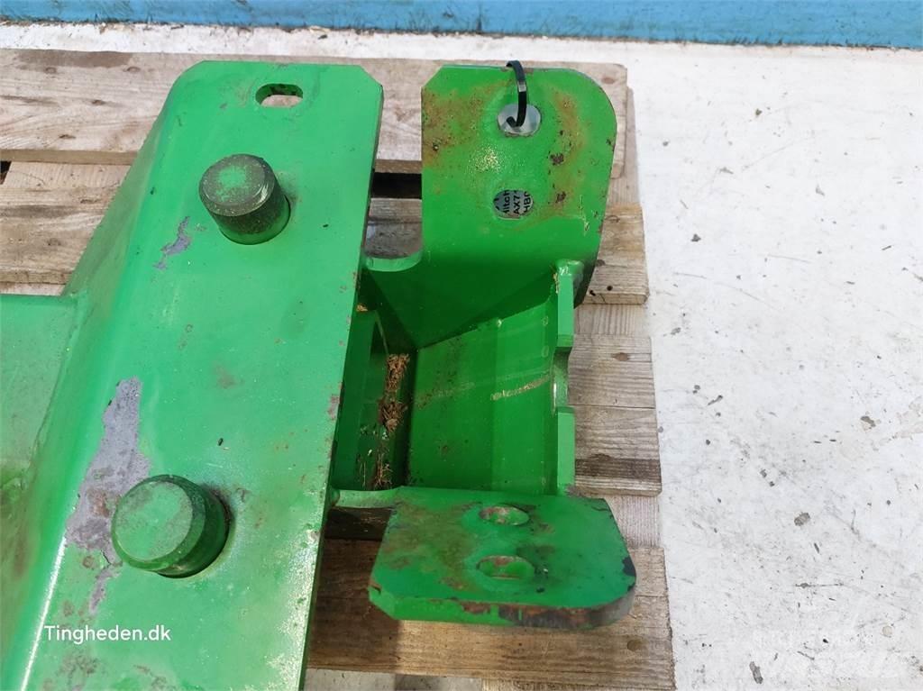John Deere T660I Combine harvester spares & accessories