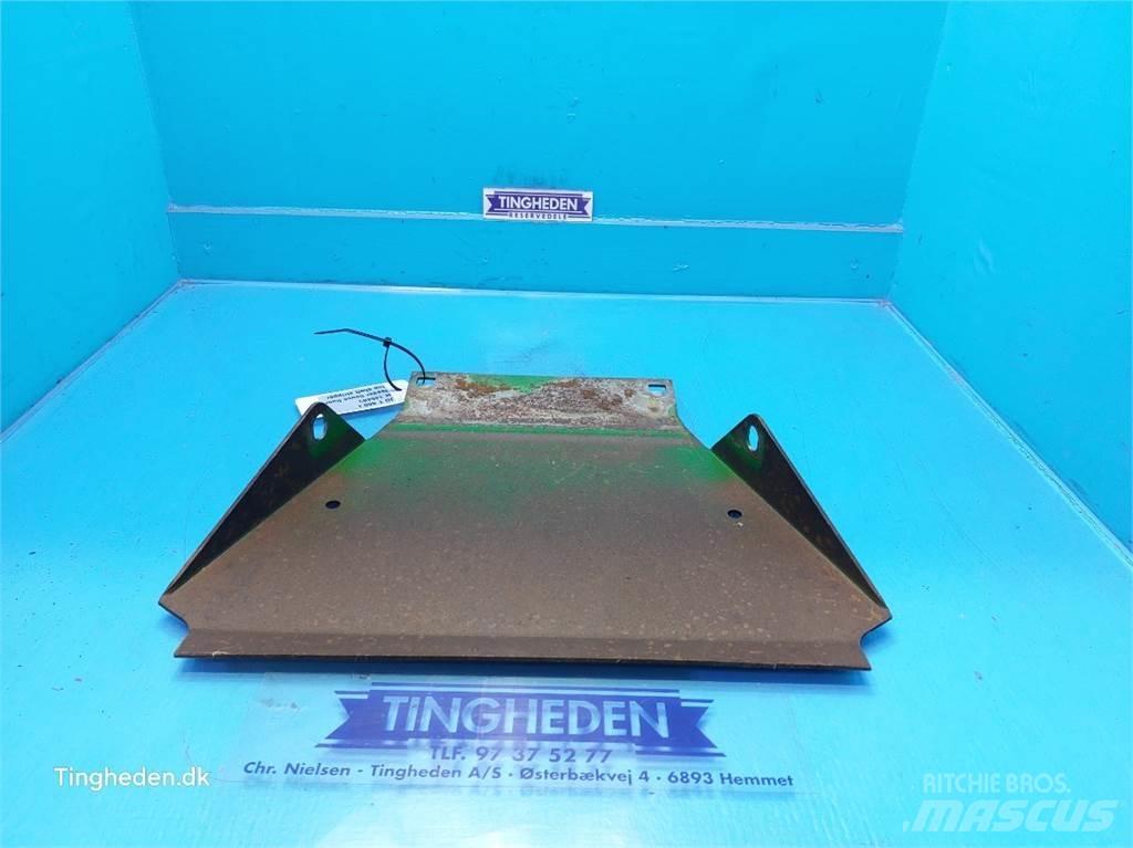 John Deere T660I Combine harvester spares & accessories