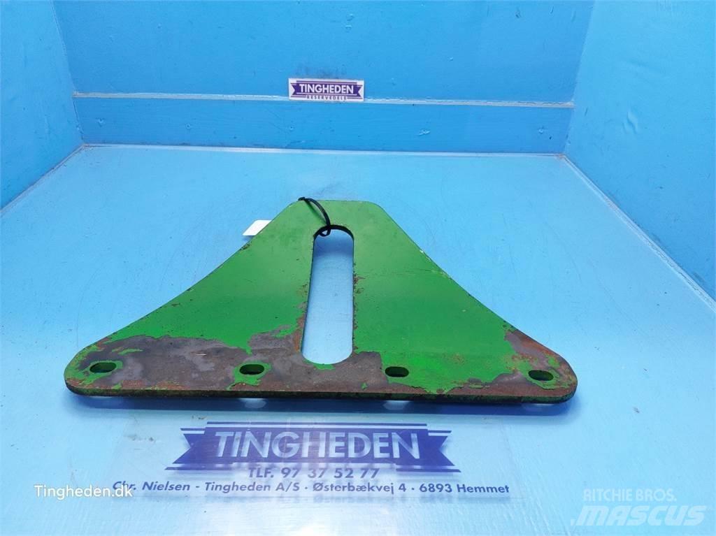 John Deere T660I Combine harvester spares & accessories