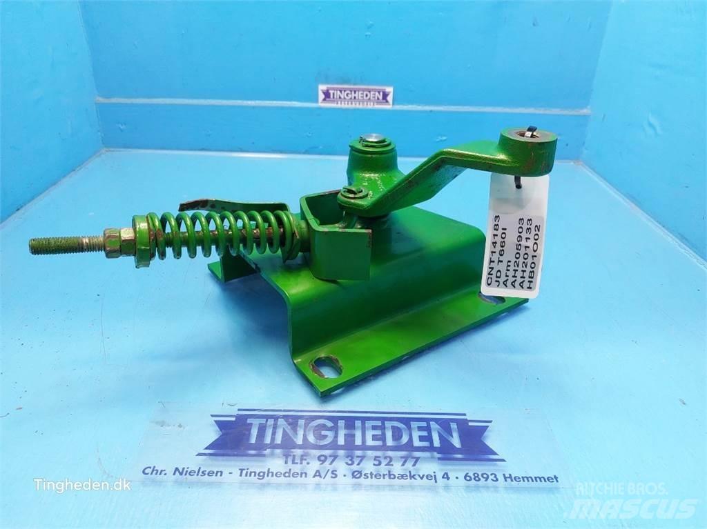 John Deere T660I Combine harvester spares & accessories