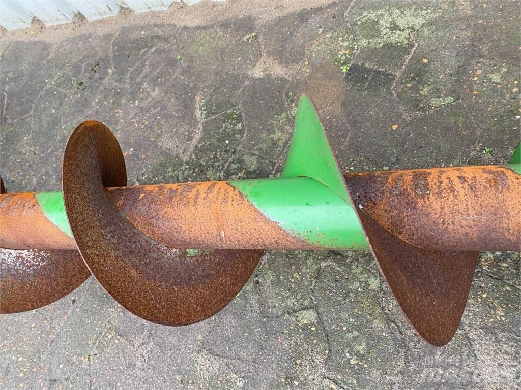 John Deere T670 Combine harvester spares & accessories