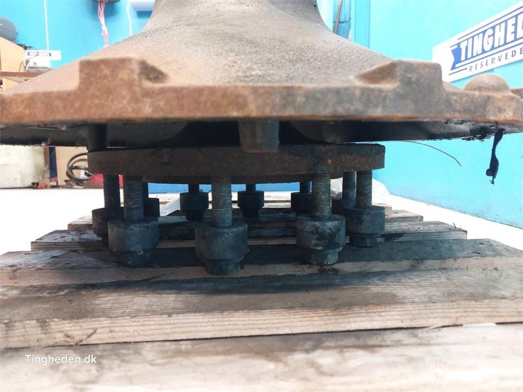 John Deere T670i Combine harvester spares & accessories