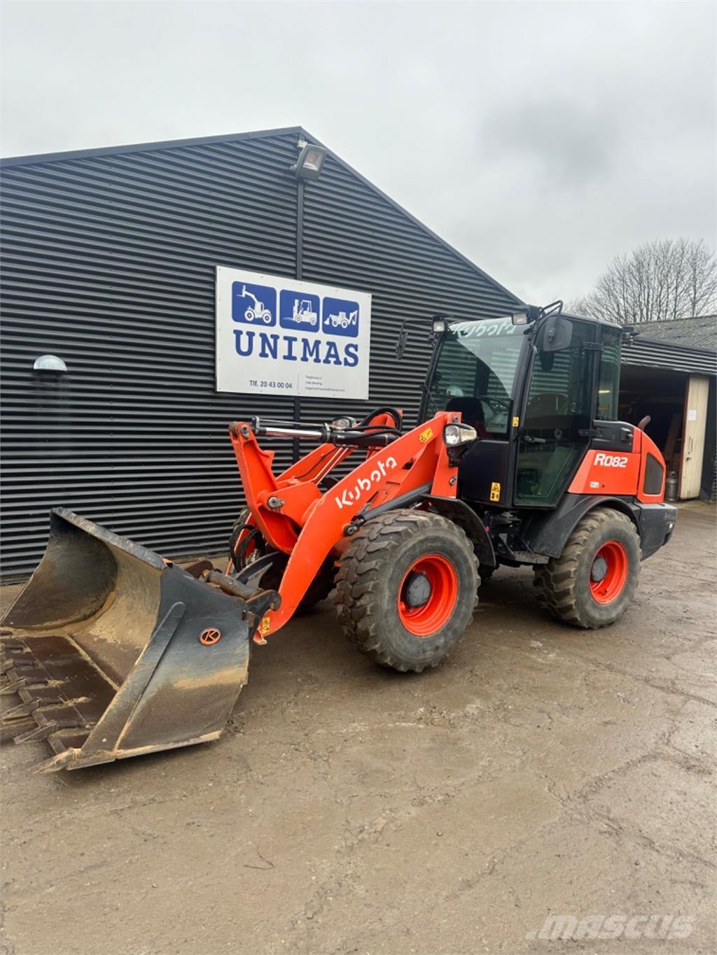 Kubota R082 Wheel loaders