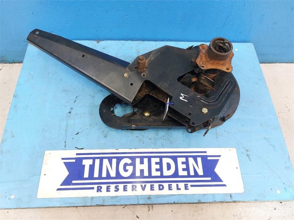 MacDon D60 Combine harvester spares & accessories