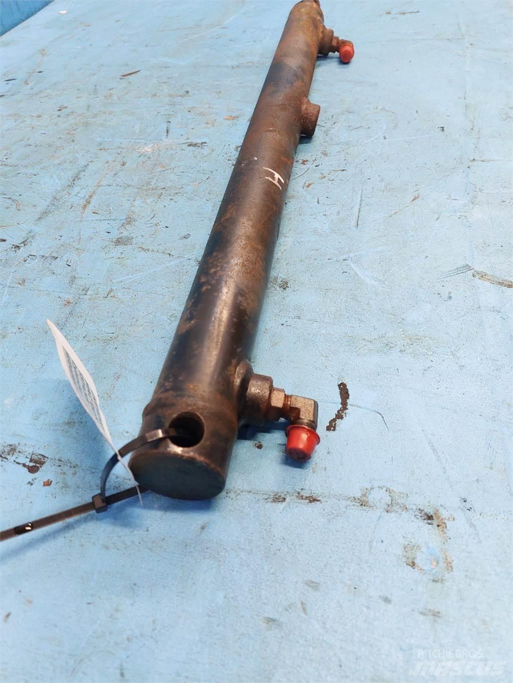 MacDon D60 Combine harvester spares & accessories