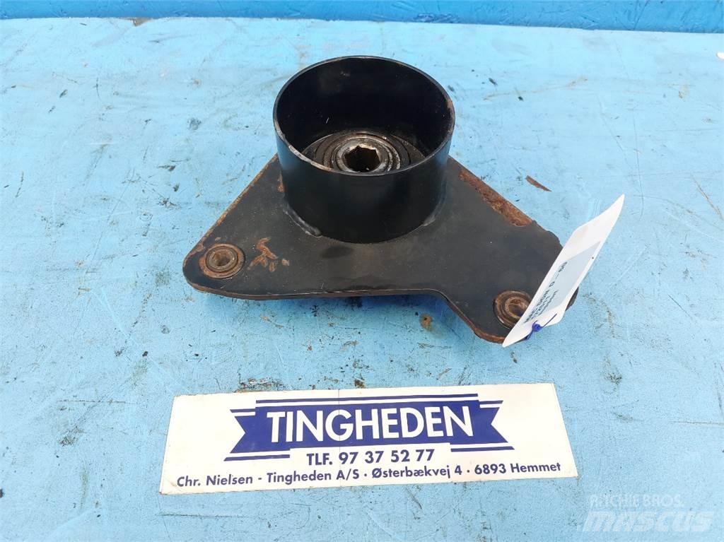 MacDon D60 Combine harvester spares & accessories