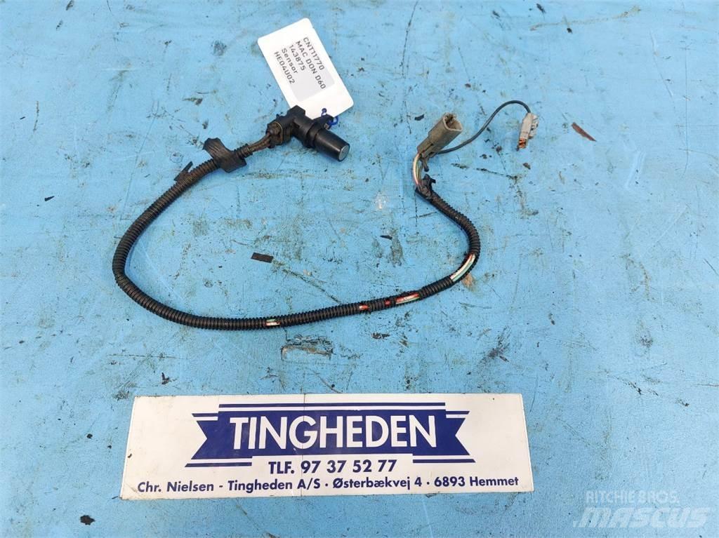 MacDon D60 Combine harvester spares & accessories