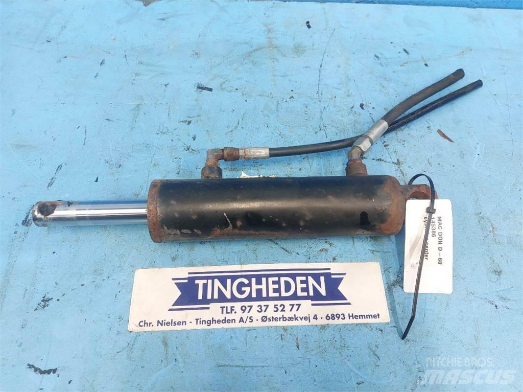 MacDon D60 Combine harvester spares & accessories