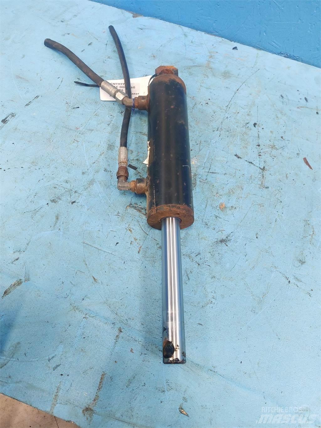 MacDon D60 Combine harvester spares & accessories