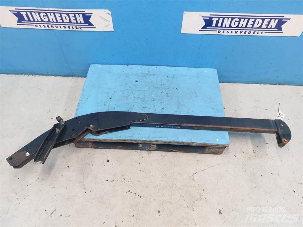 MacDon D60 Combine harvester spares & accessories