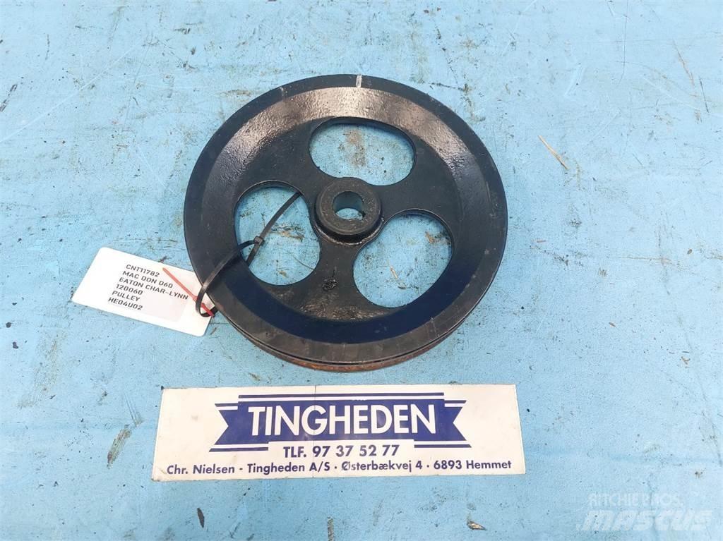 MacDon D60 Combine harvester spares & accessories