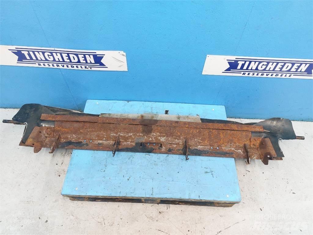 MacDon D60 Combine harvester spares & accessories