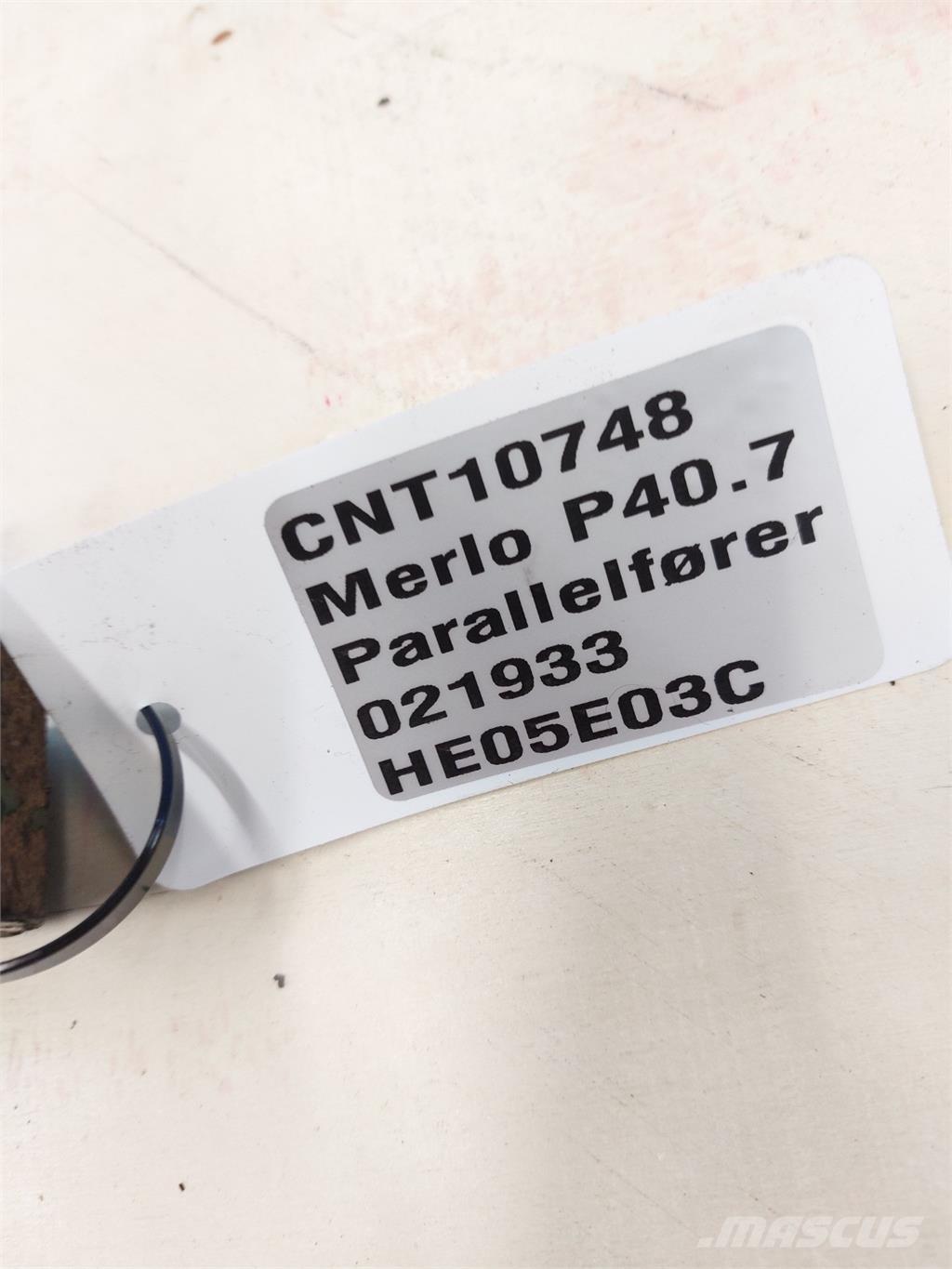 Merlo P40.7 Booms and arms