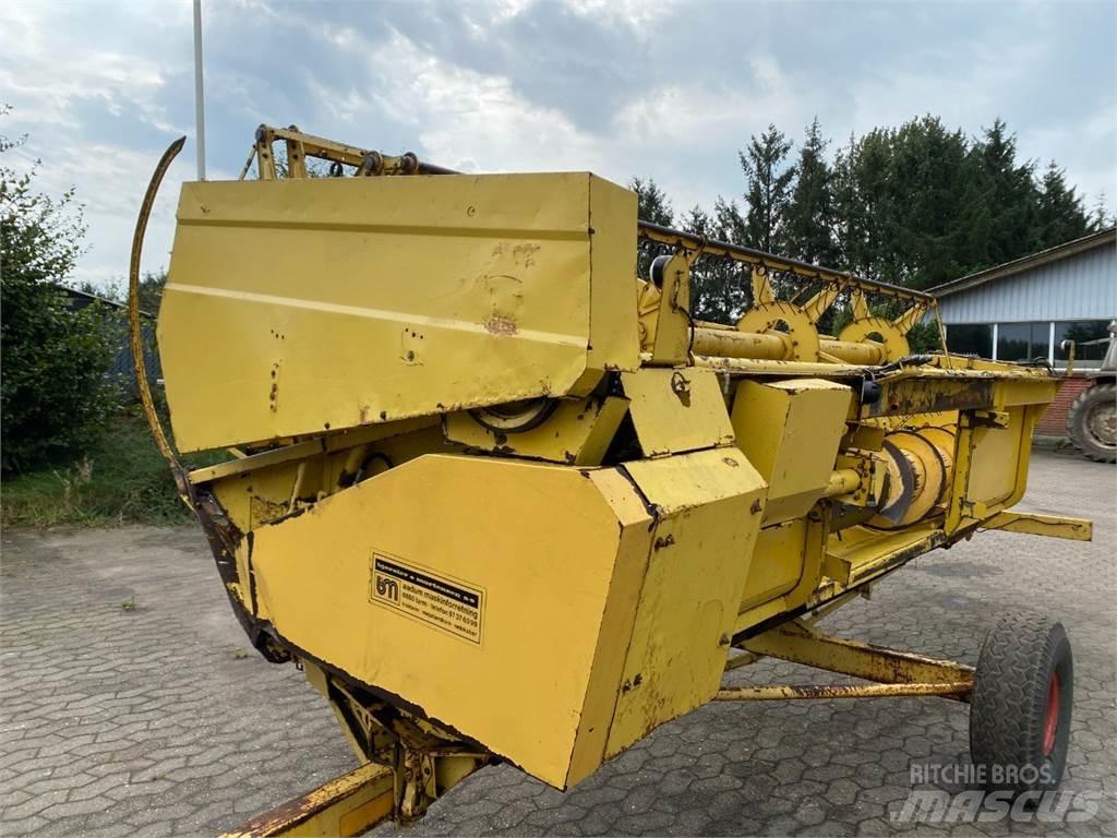 New Holland 15 Combine harvester spares & accessories