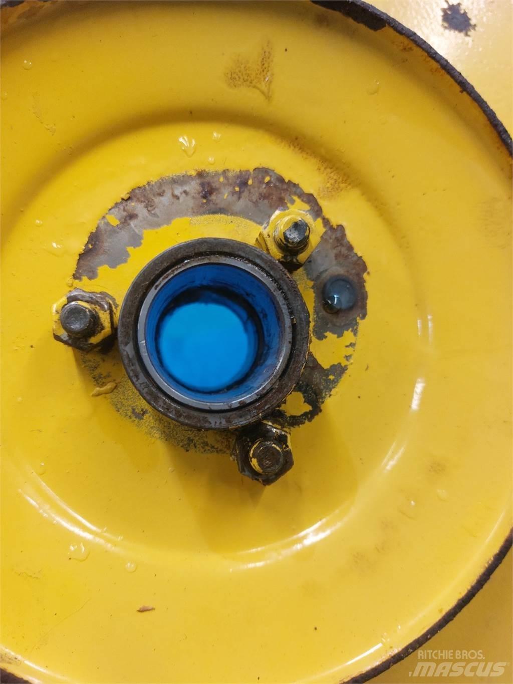 New Holland 1520 Combine harvester spares & accessories