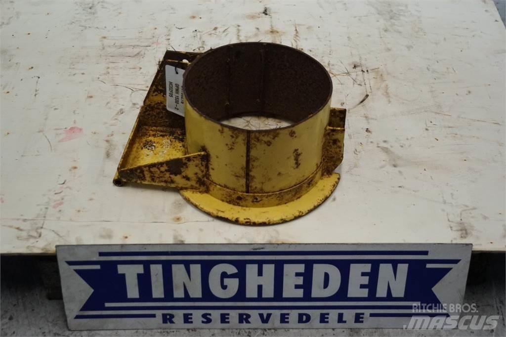 New Holland 1530 Combine harvester spares & accessories