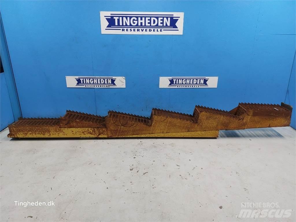 New Holland 1545 Combine harvester spares & accessories