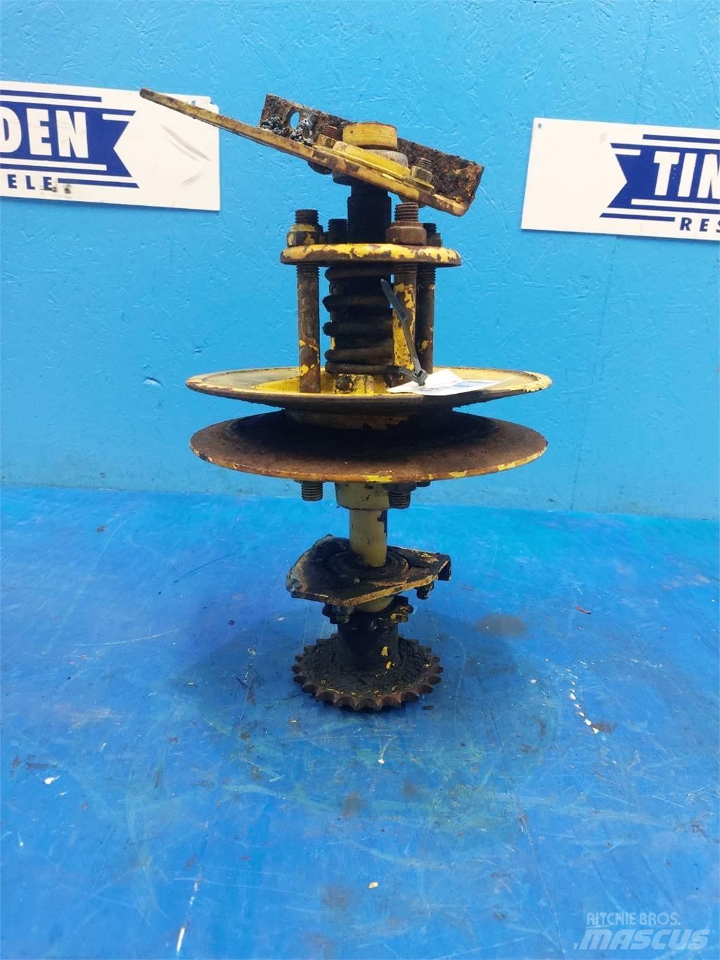 New Holland 1550 Combine harvester spares & accessories